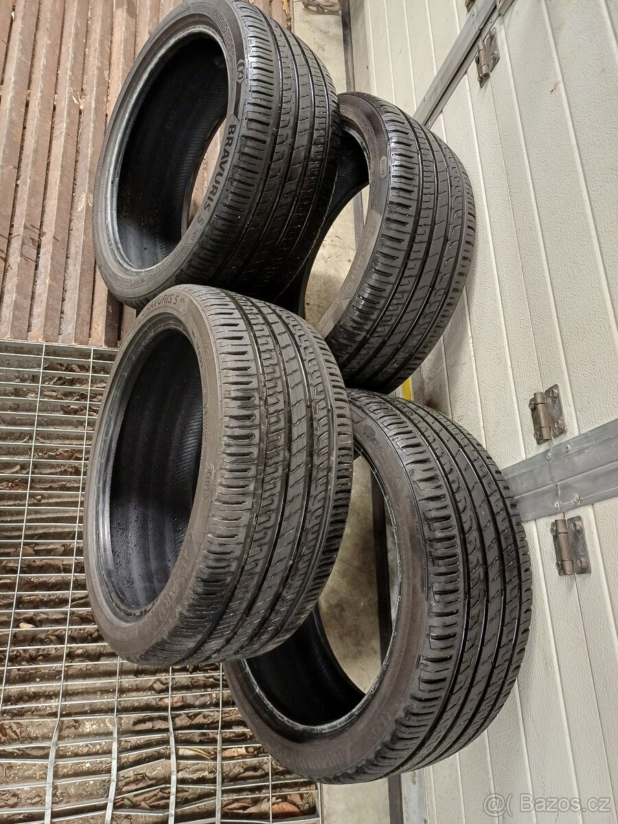 LETNÍ 215/40 R17 4Ks - 4