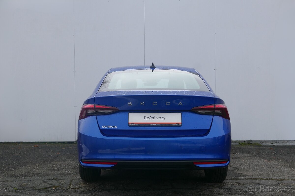 Škoda Octavia 1.5 TSI 110kW M6° Selection - 4