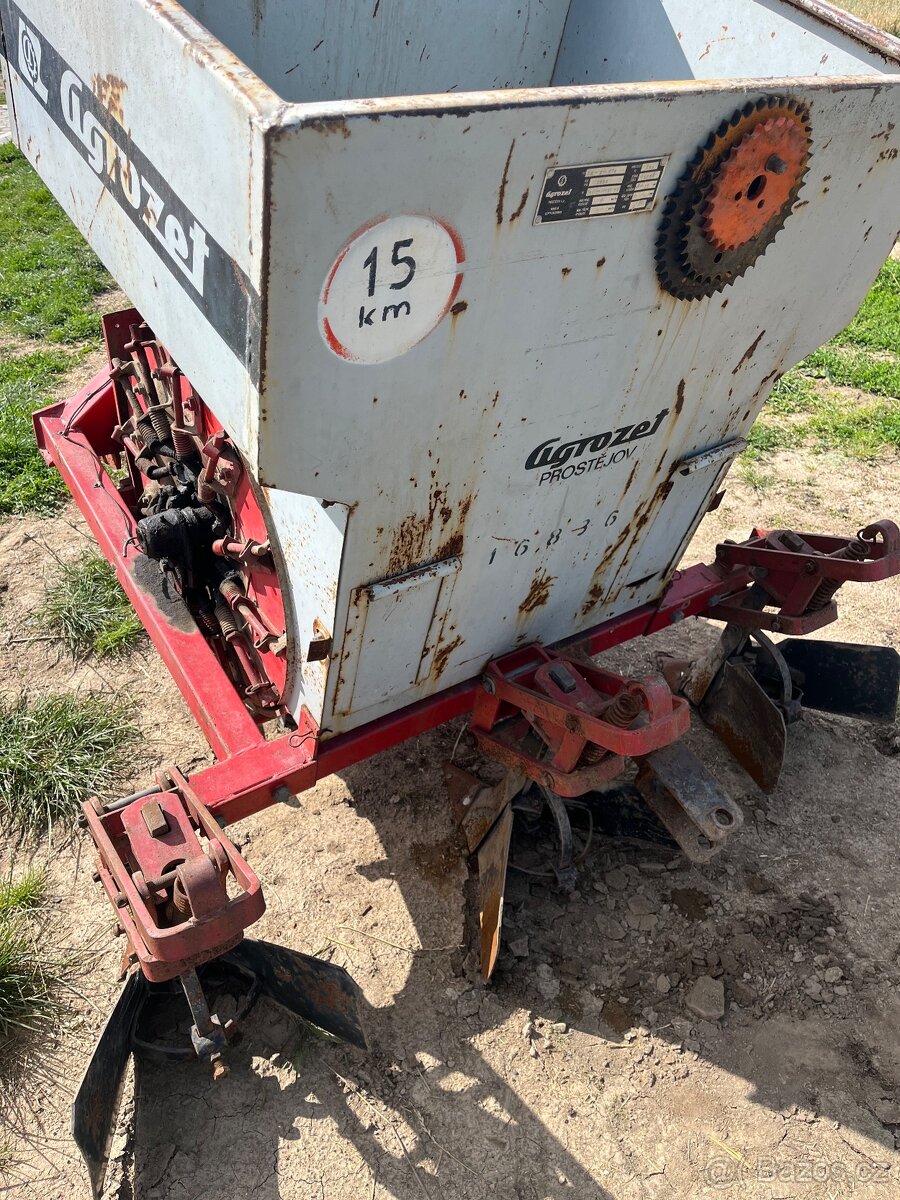 Sazeč brambor Agrostroj Prostějov - 4