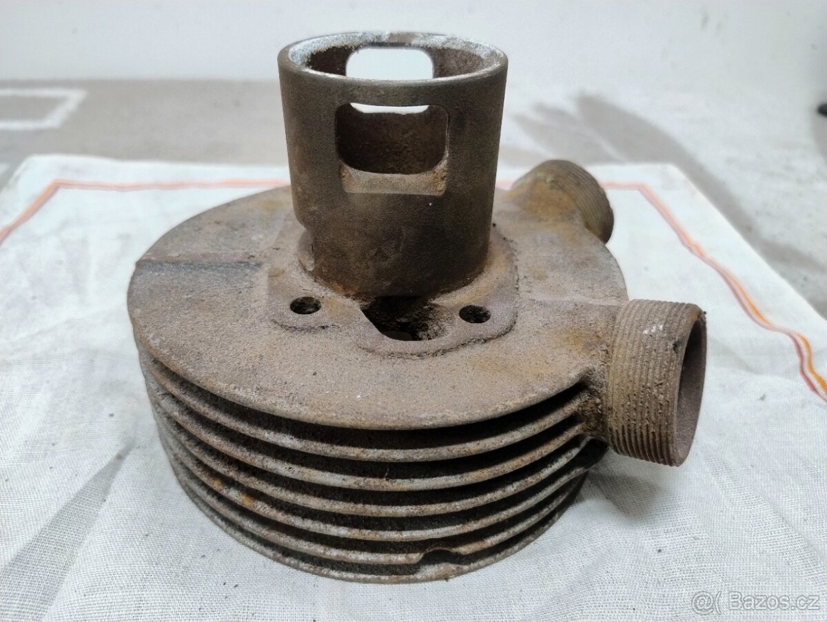 VÁLEC MOTORU JAWA 175 - 4