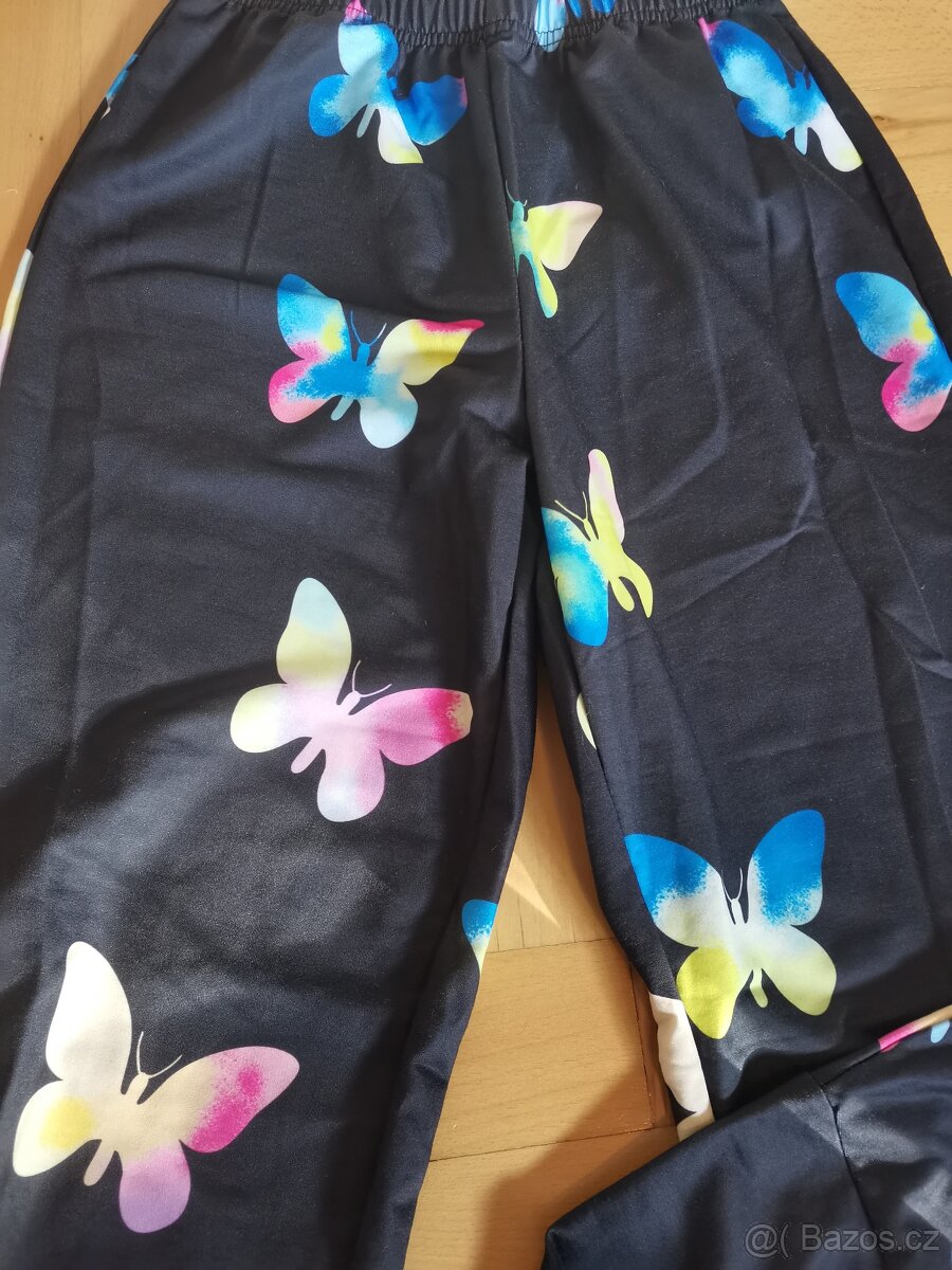 Třídílný komplet - 4