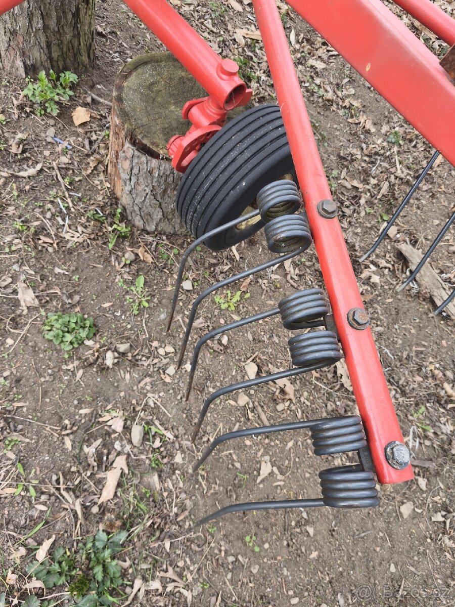 Shrnovač nahrabovač sena - 4