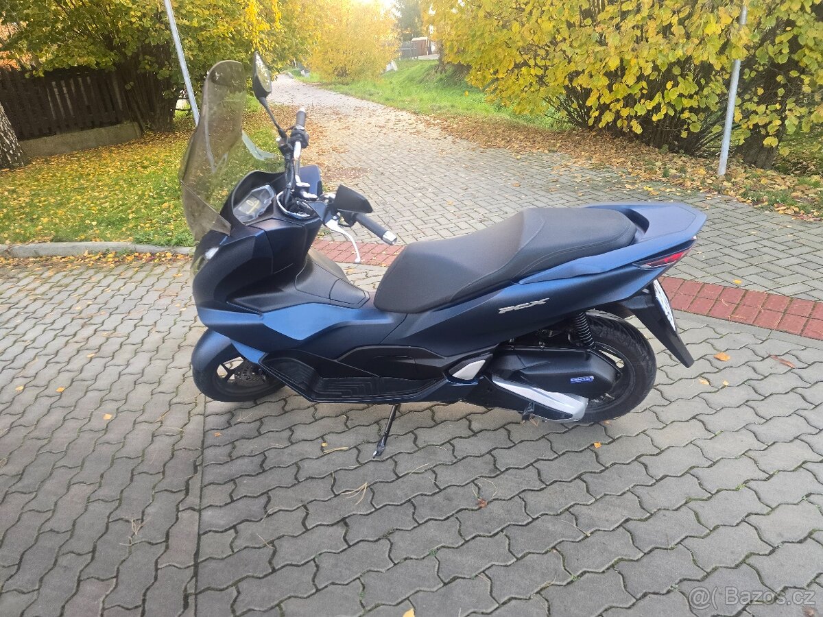 Honda PCX 125ccm 2024 - 4