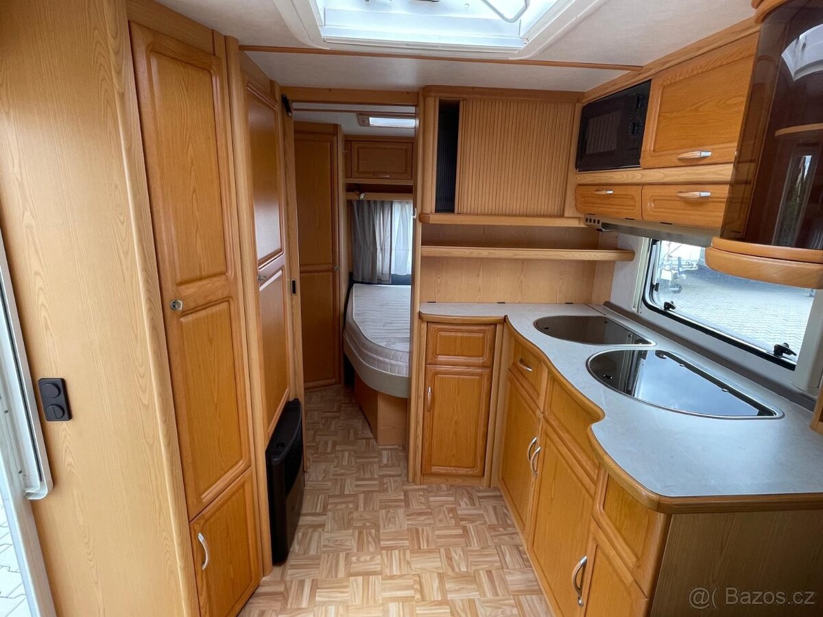 Fendt Platin 510, 4 osoby, sprcha, bojler, fr.postel - 4