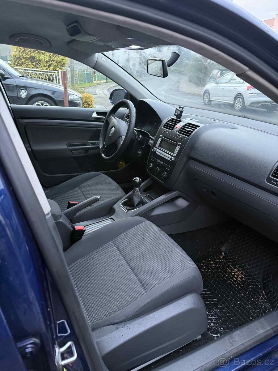 Volkswagen jetta 1.6 - 4