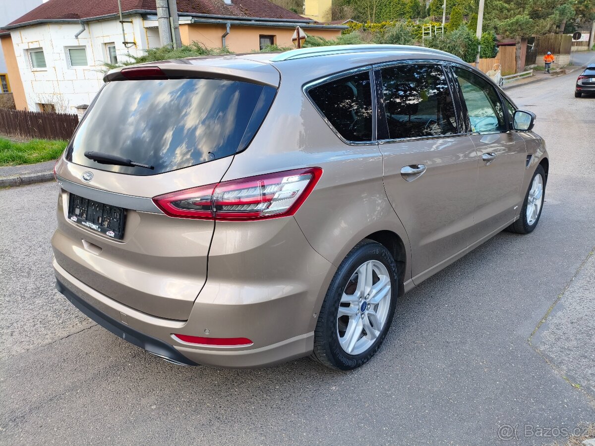 Ford S-MAX 2.0 Tdci 140Kw Titanium 4x4 r.v.2019 nové v ČR - 4
