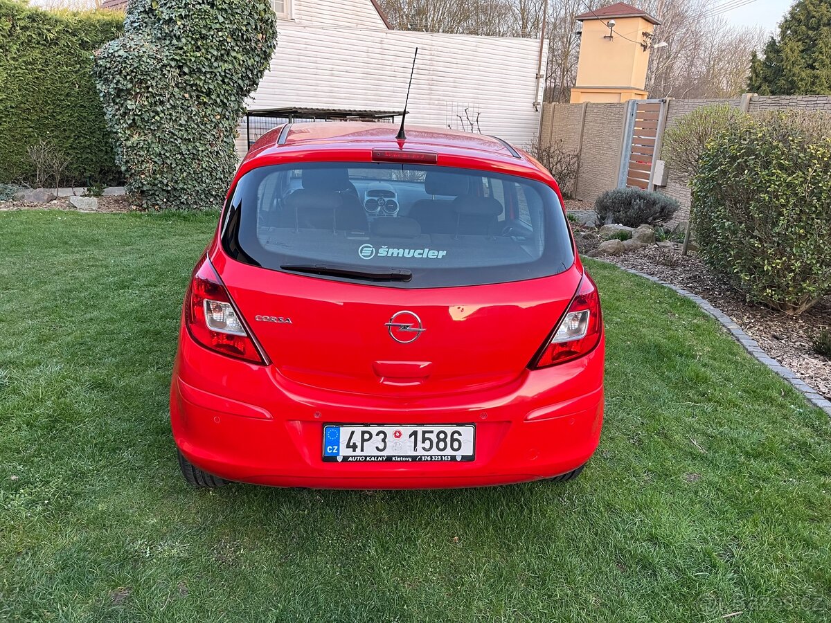 Opel Corsa 1.2, 63 kW, 2010, nová STK - 4