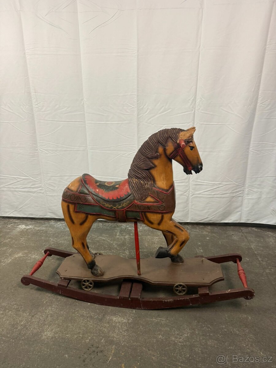 Starožitný dřevěný houpací kůň (137016) - 4
