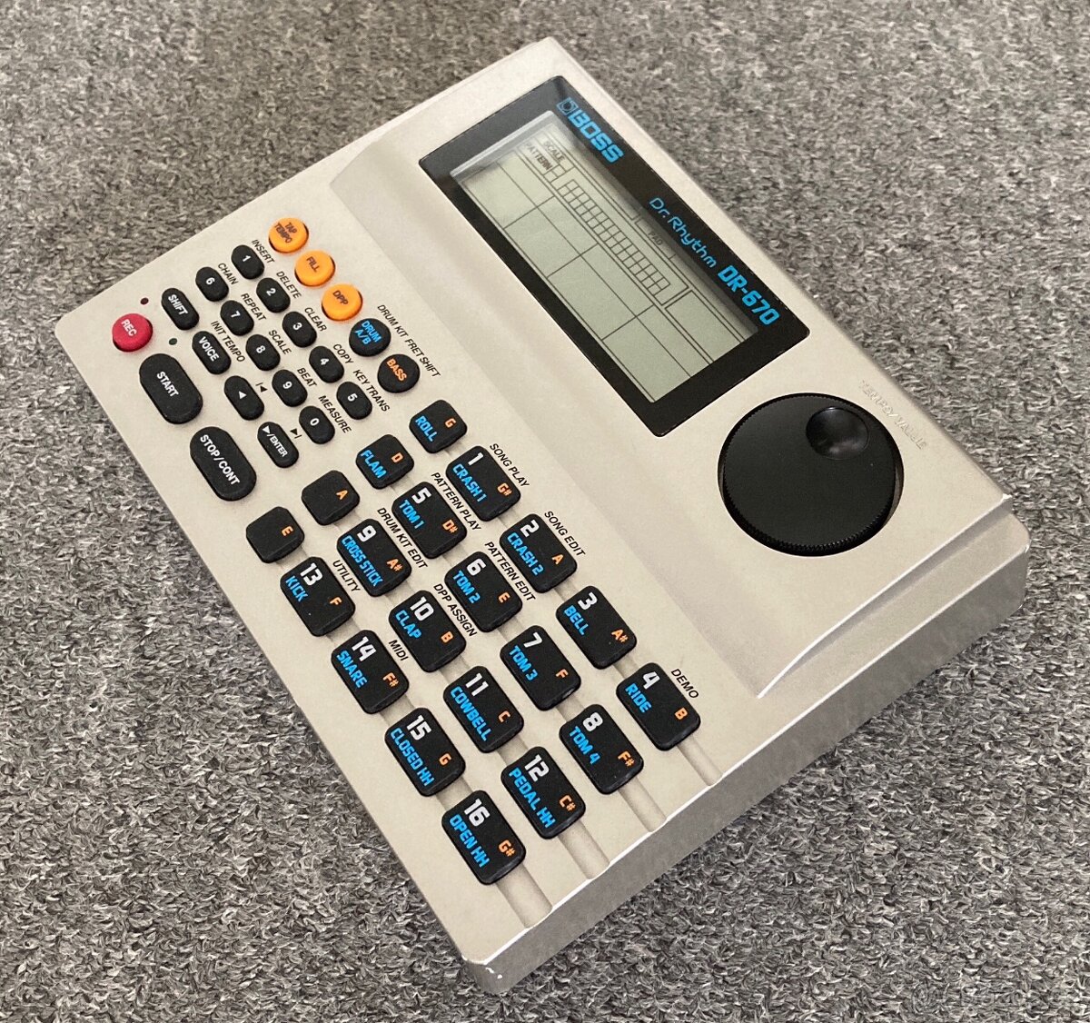 BOSS DR-670 - 4