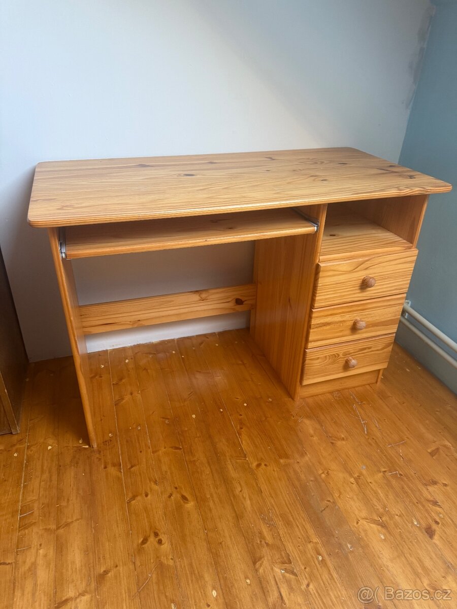 Dřevěný psací stůl 4x a perinaky - 4