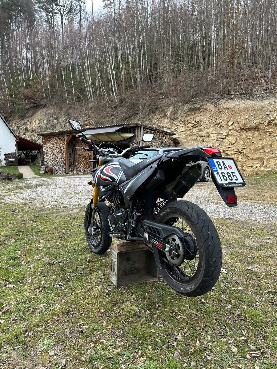 Yuki sm 125 - 4
