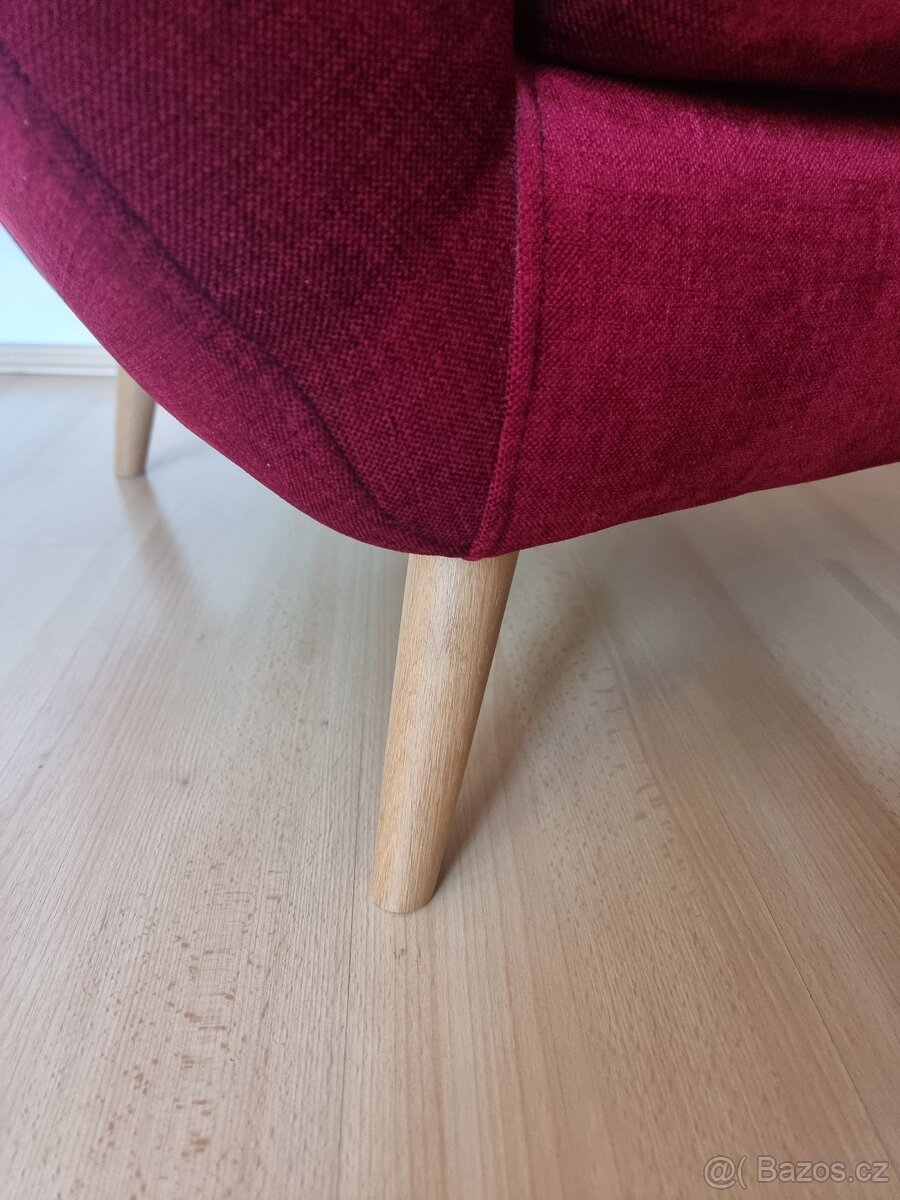 TOP ušák křeslo Voss + taburet (jako nové) - 4