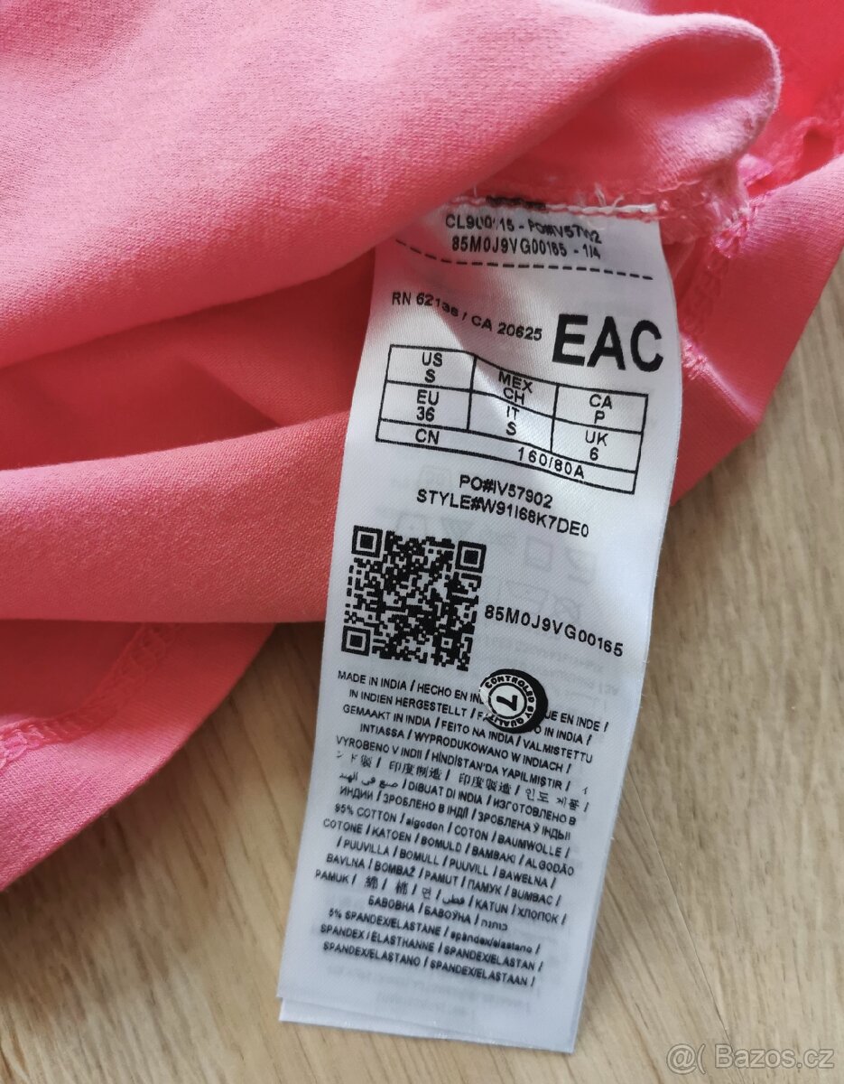 Nové dámské tričko Guess 36 - 4