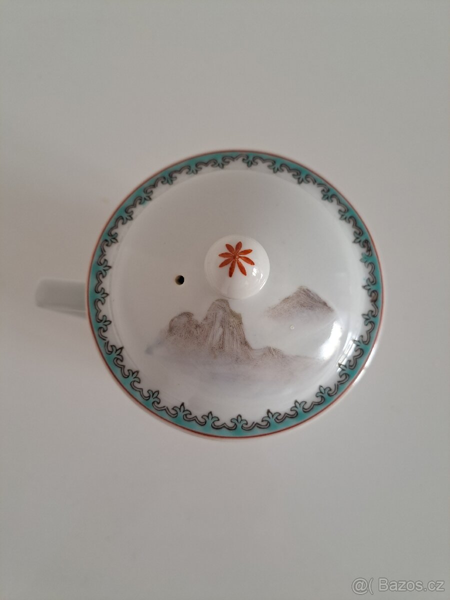 Starý čínský hrnek s pokličkou - 4