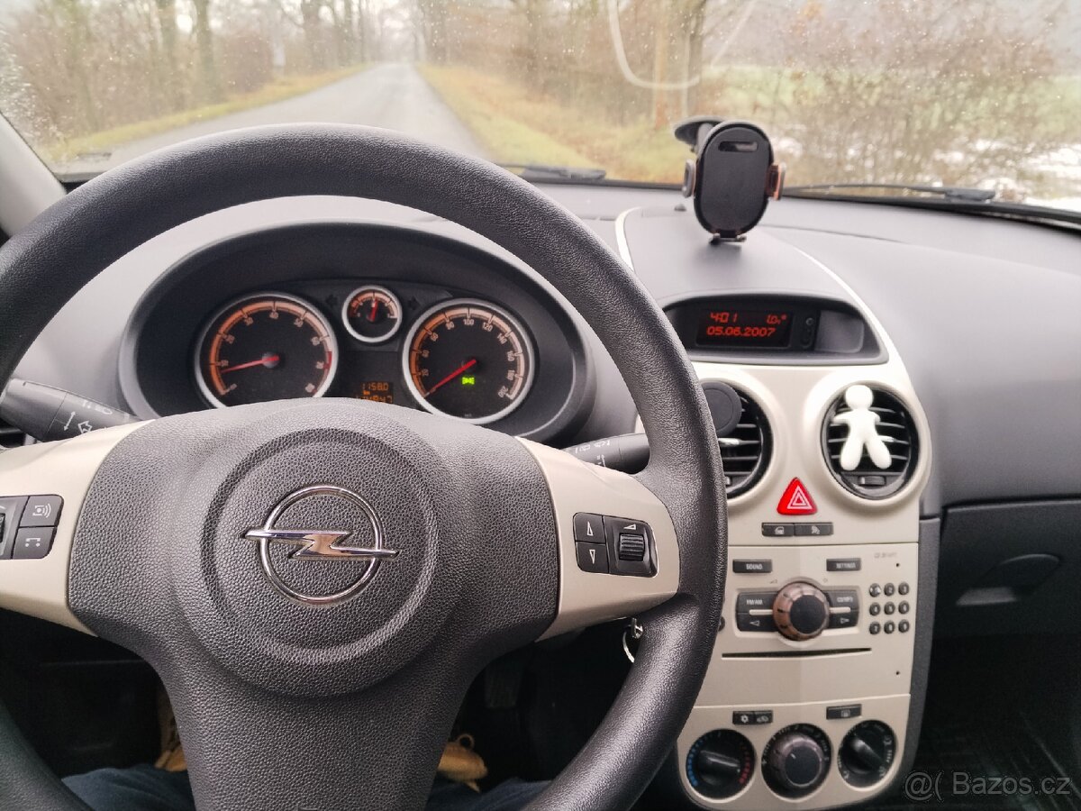 Opel Corsa 1.2 - 4