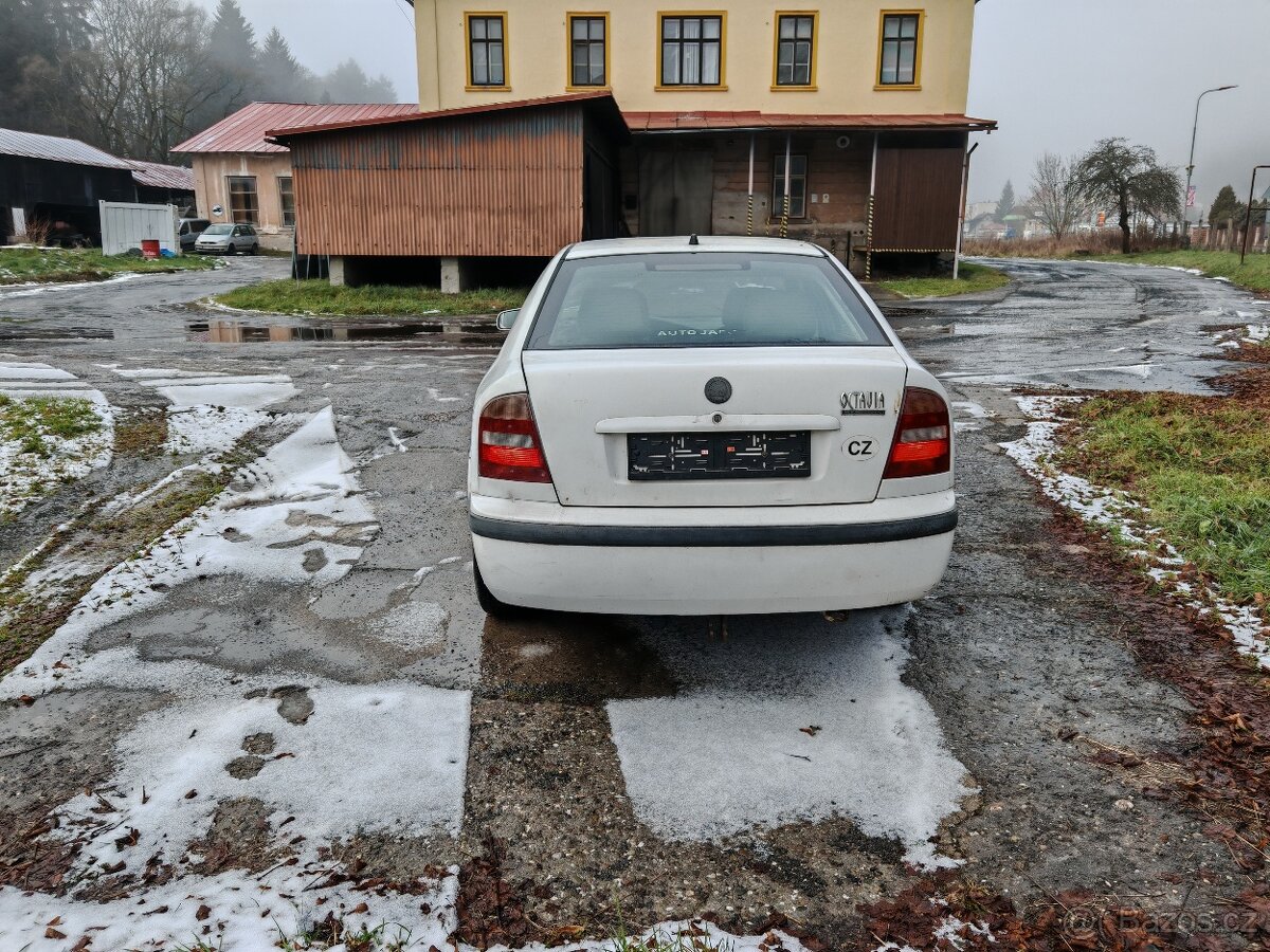 Škoda Octavia 1.9tdi 66kw spěchá - 4