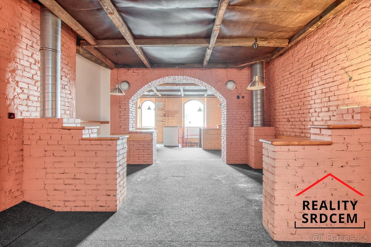 Pronájem komerčního prostoru, 64 m2 + zázemí, ul. Pobialova, - 4