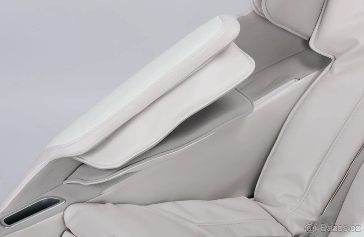 4D masážní křeslo RS 3570 - 4