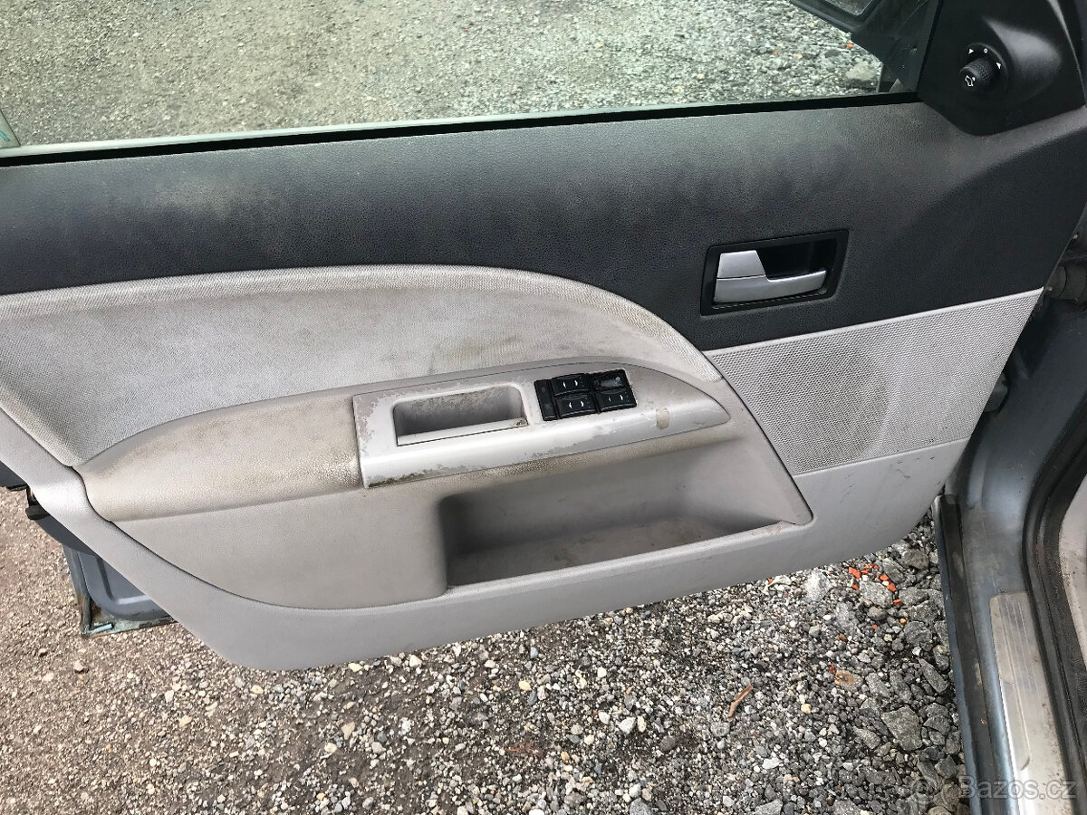 Ford Mondeo 2,0i 107kW Combi 2001 Duratec HE-dily - 4