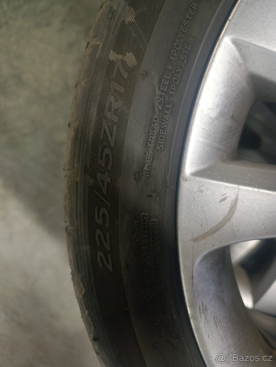 Originál disky superb s pneu 225/45/R17 - 4