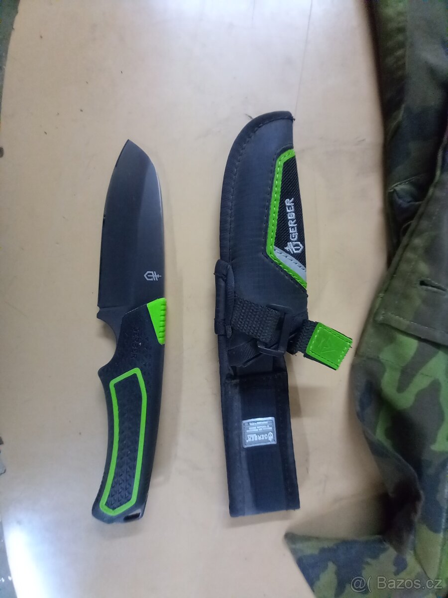 Nůž Gerber - 4