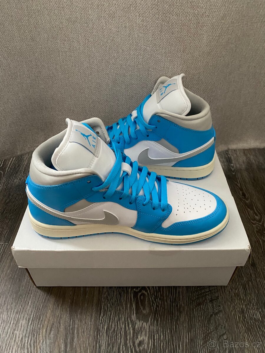 Nike Air Jordans 1 mid - 4