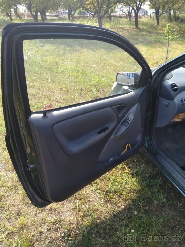 Toyota Yaris 1.4D - 4