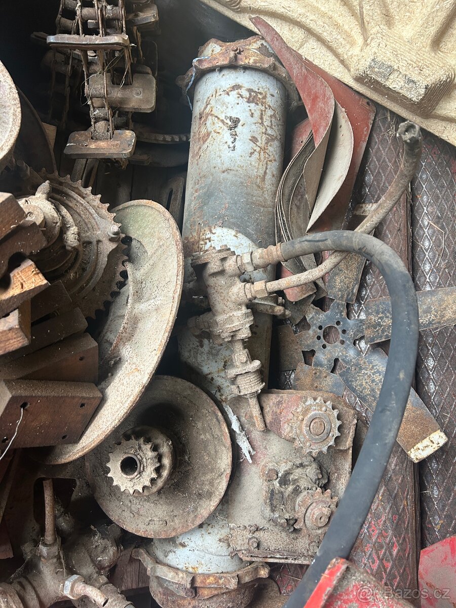 Díly kombajn sk 4 - 4