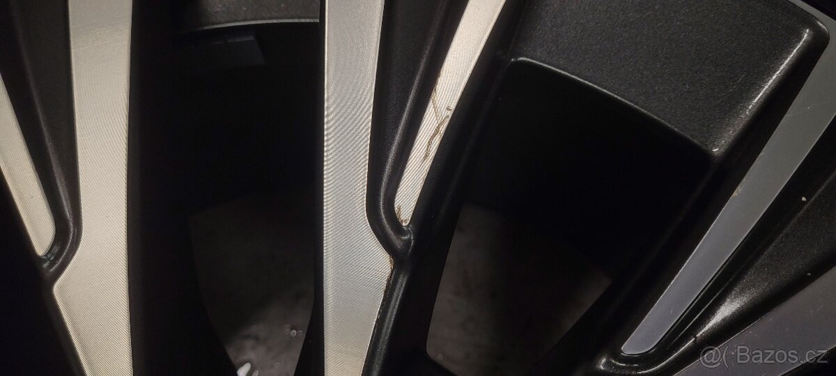 VOLVO XC 90,alu 20',zimní pneuGoodYear,Inscription - 4