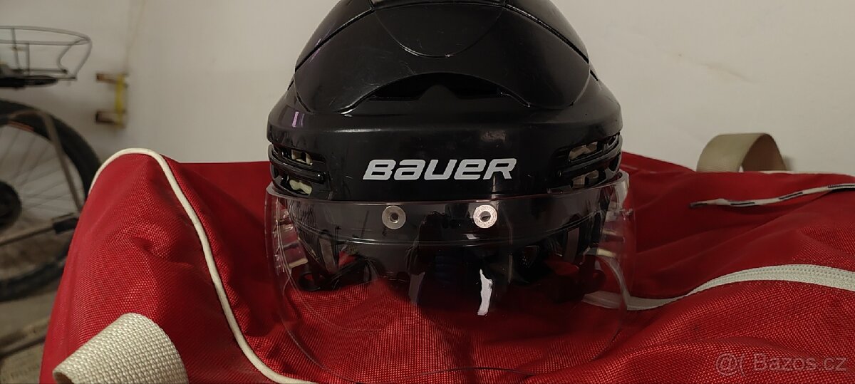 Hokejová vystroj - 4