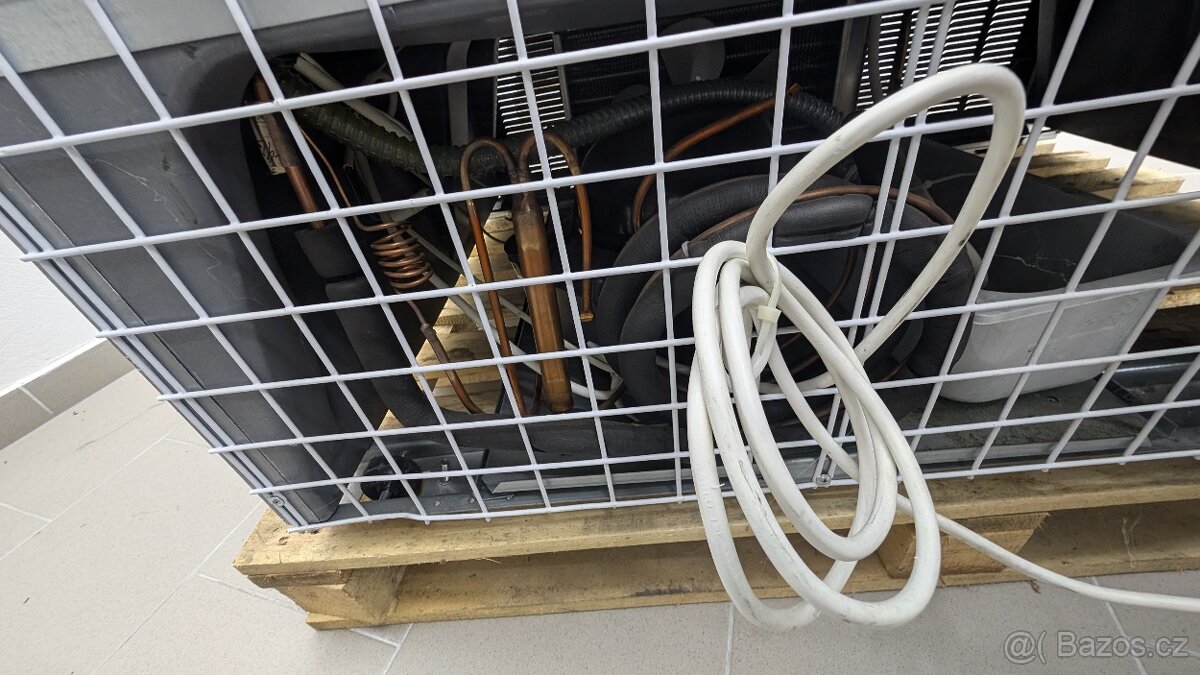 Lednice na nápoje, prosklená lednice, nápojová lednice - 4