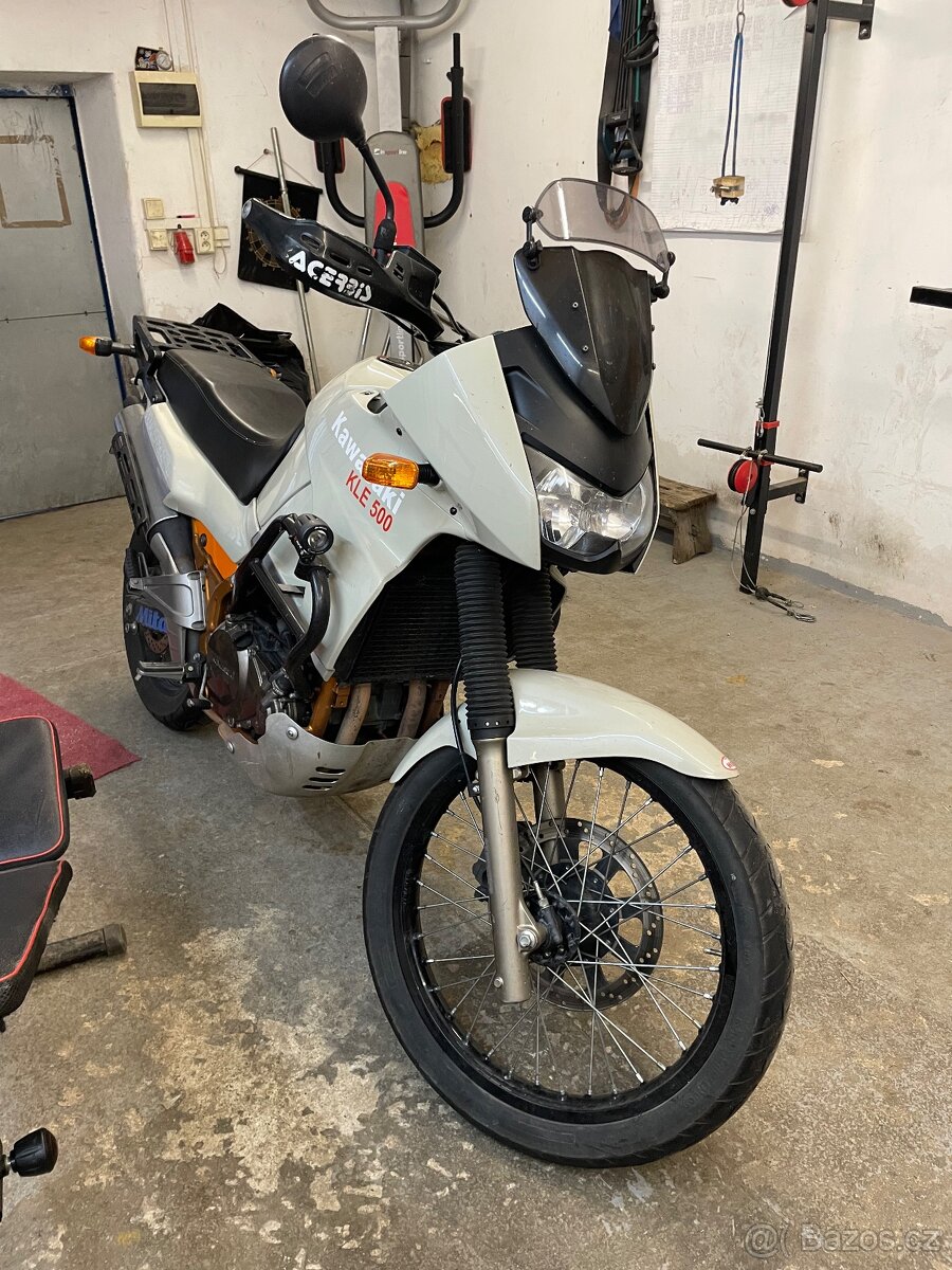 Kawasaki kle 500 - 4
