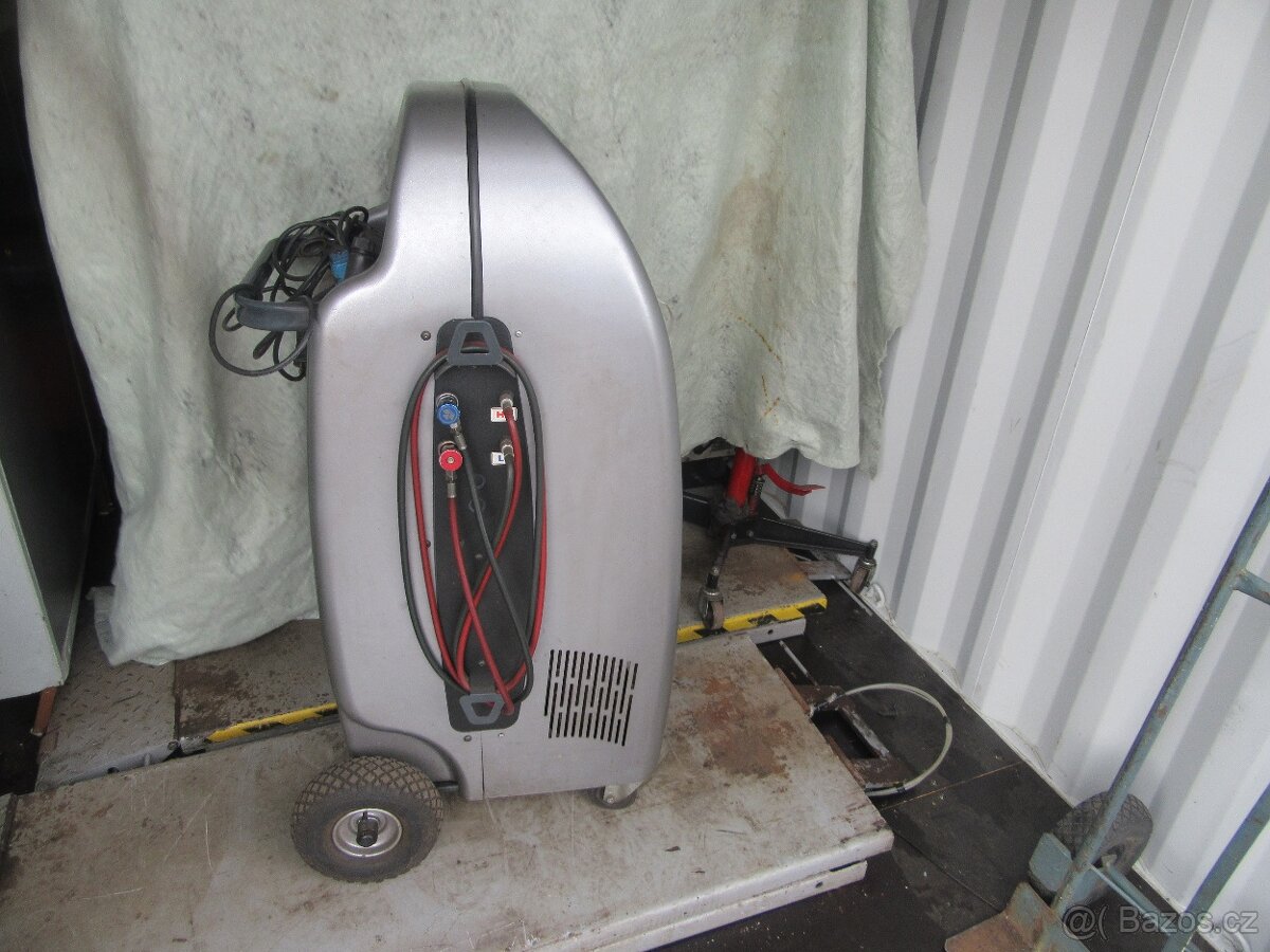 Plnička klimatizace Robinair AC690 PRO - 4