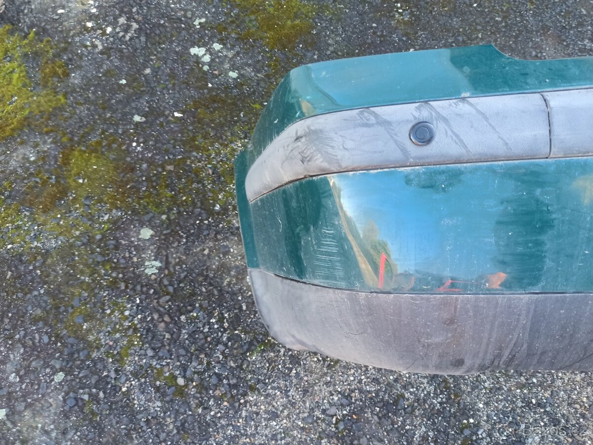 Zadní nárazník Passat B5 - 4