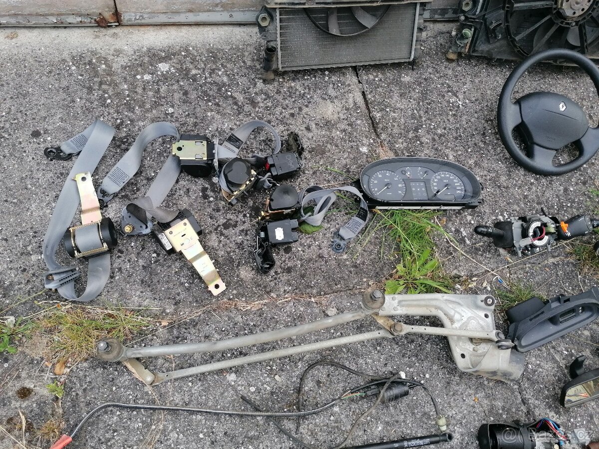 Renault Megane 1.4 1. genarace díly - 4