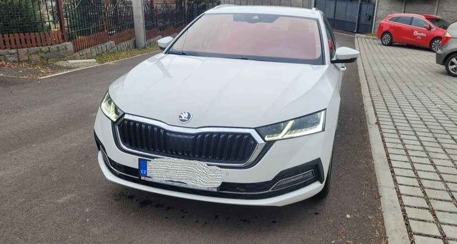 Škoda Octavia 1.5 TSI - 4