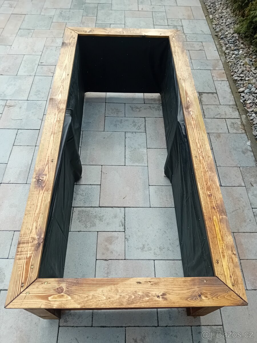 Vyvýšené záhony - 4