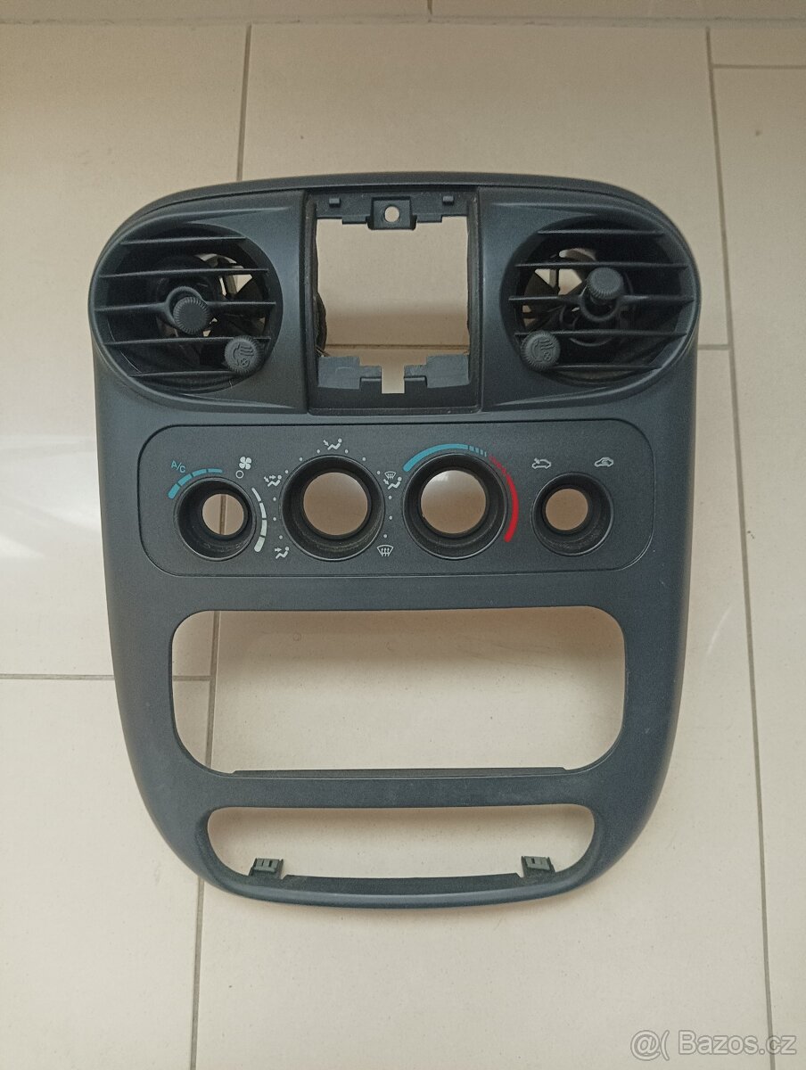 středový panel chrysler Pt cruiser - 4