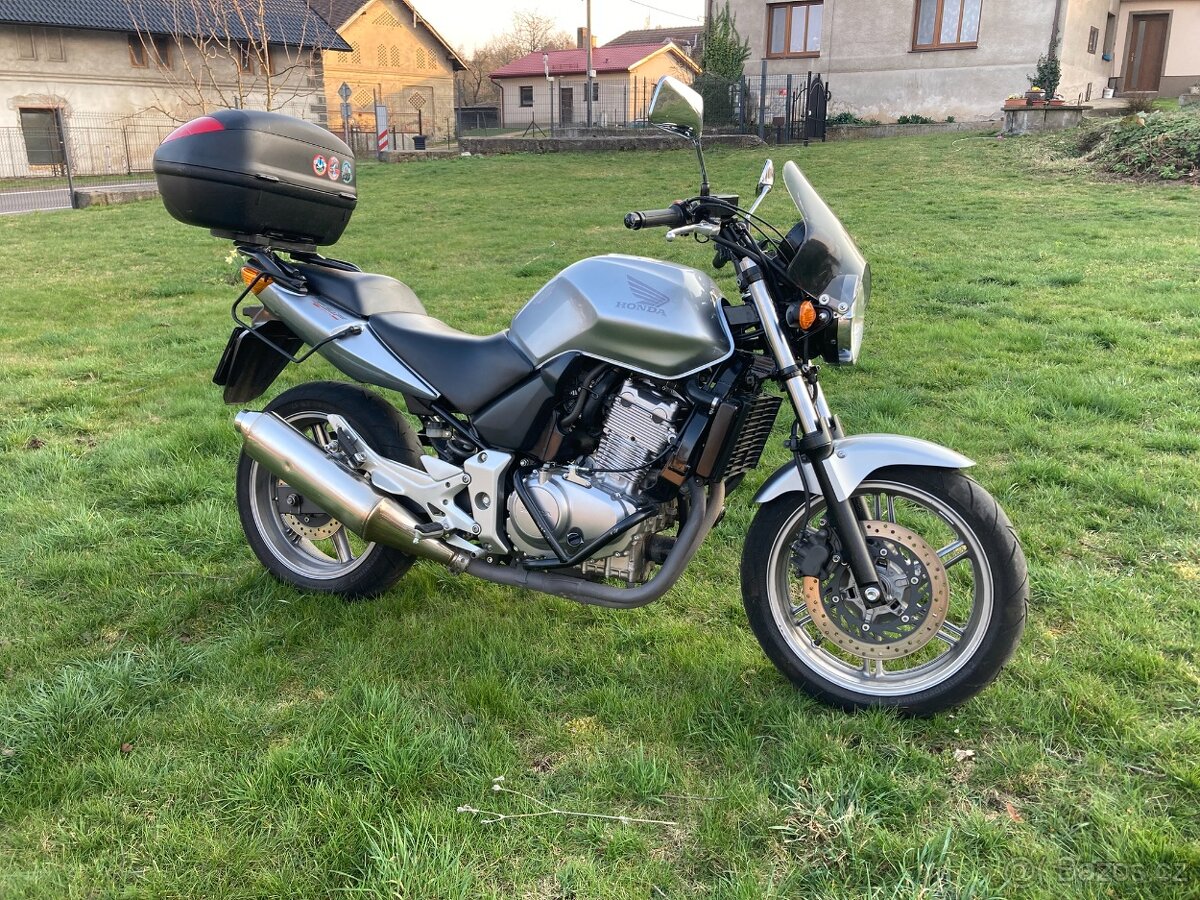 Honda CBF500 - 4