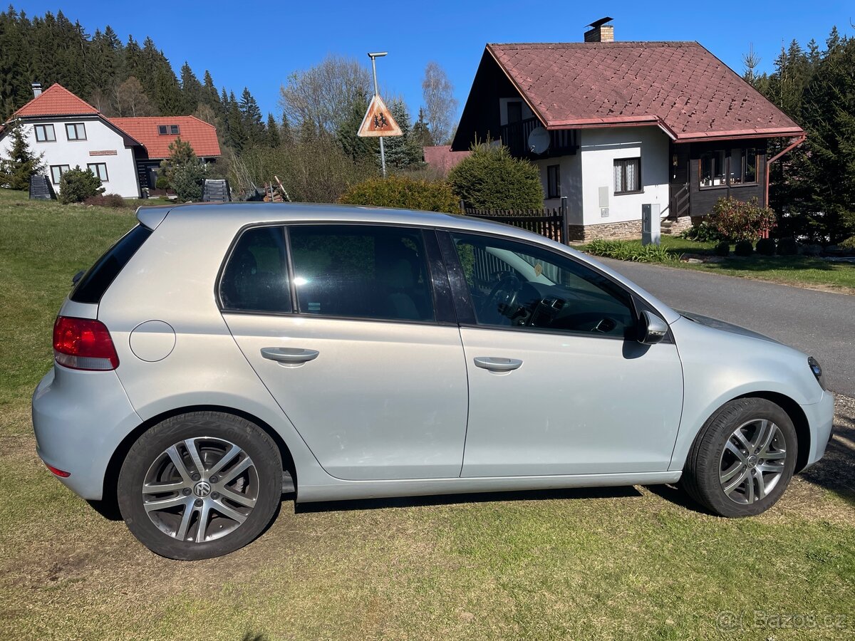 Golf 6 - 4