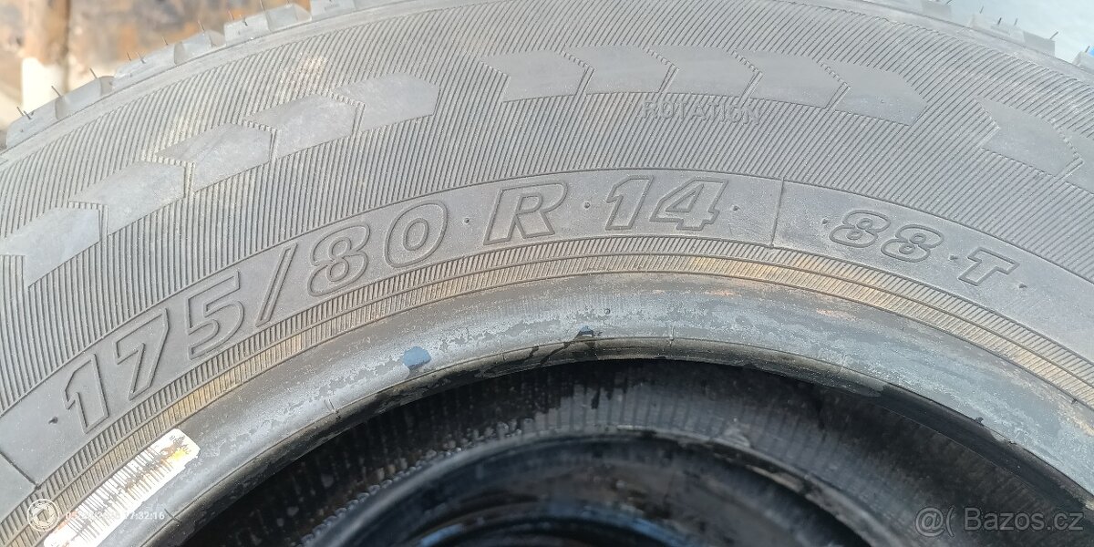 Pneu 175/80/14 - 4