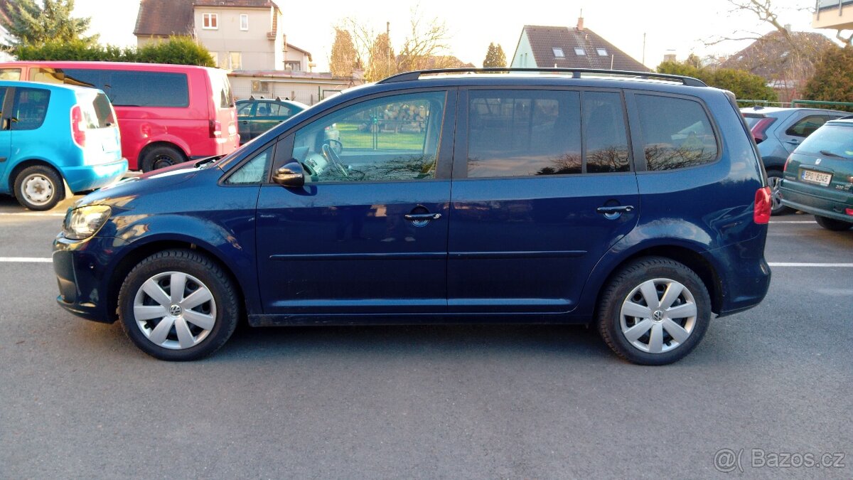 Touran 2,0 TDI Comfortline 2015 - 4