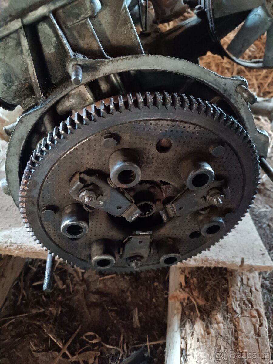 Motor Škoda 1000 - 4