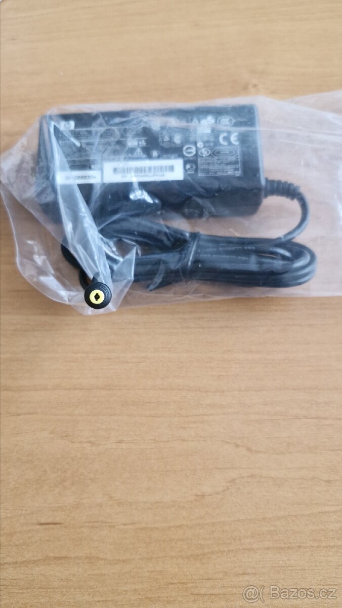 Originální nabíječka adaptér HP PPP009L k notebooku - 4