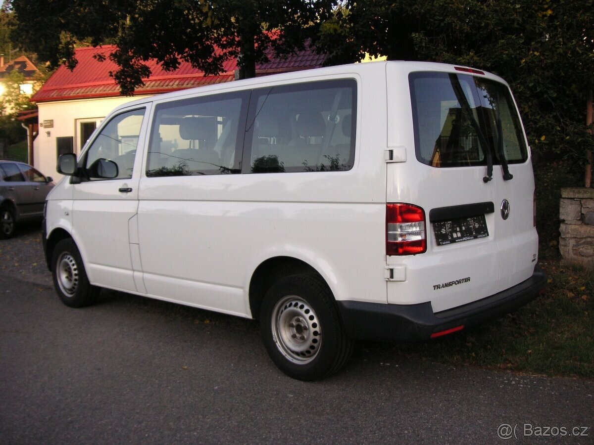 Volkswagen Transporter T5 2.0 TDi - Serviska - 4