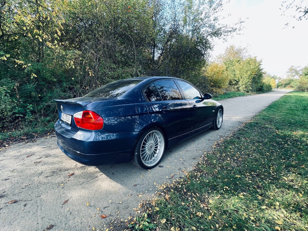 Alpina D3 E90, modra - 4