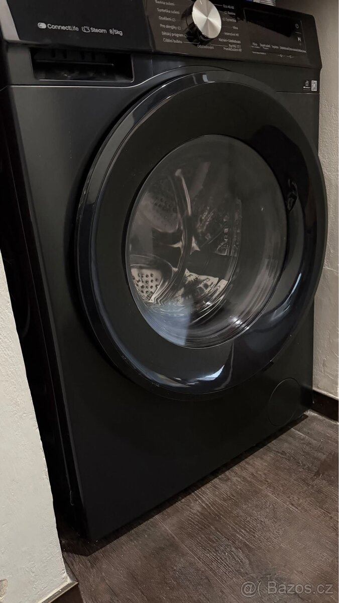 Pračka se sušičkou Hisense WD3S8043BB3 – téměř nová - 4