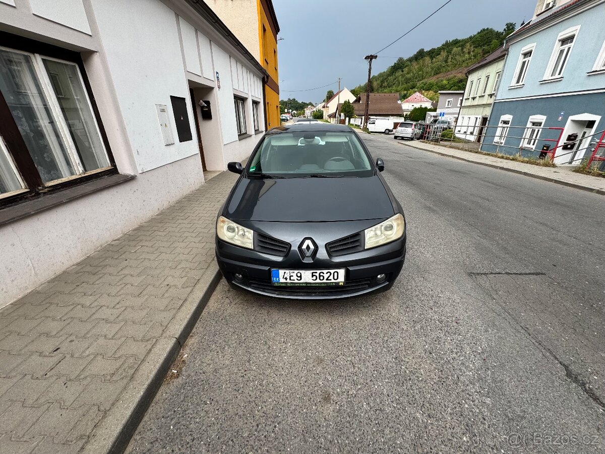 Renault Megane 1.6, 2006 82 KW - 4