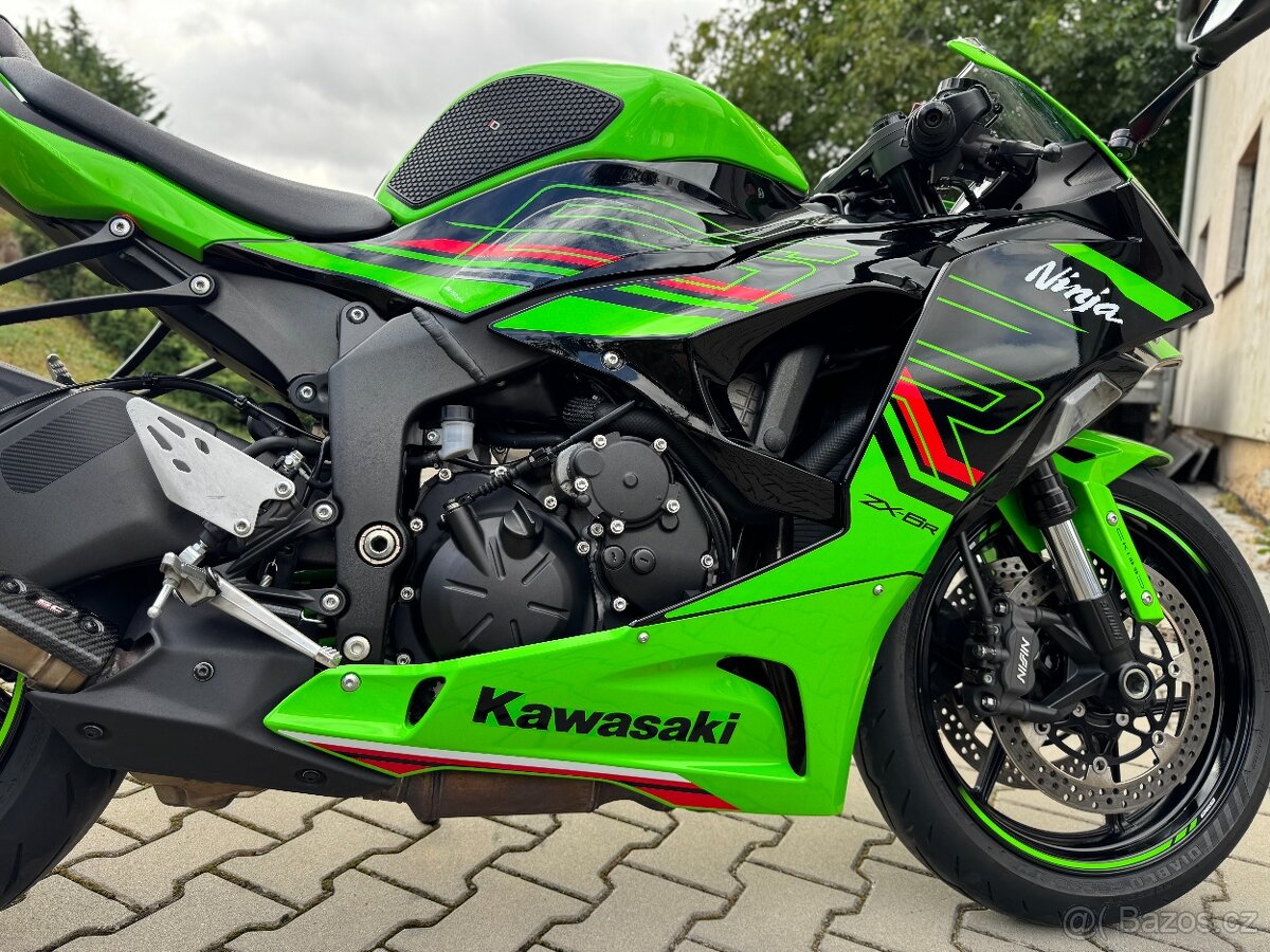 Kawasaki ZX6R 2024 - 4