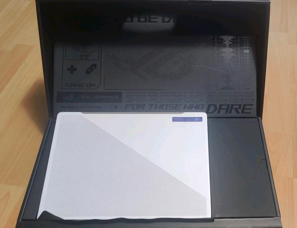 ASUS ROG Zephyrus G14 (2022) – výborný stav - 4